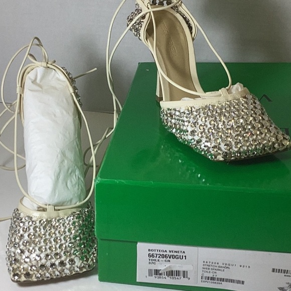 BOTTEGA VENETA
Stretch Lace Up Sandal - Picture 8 of 13